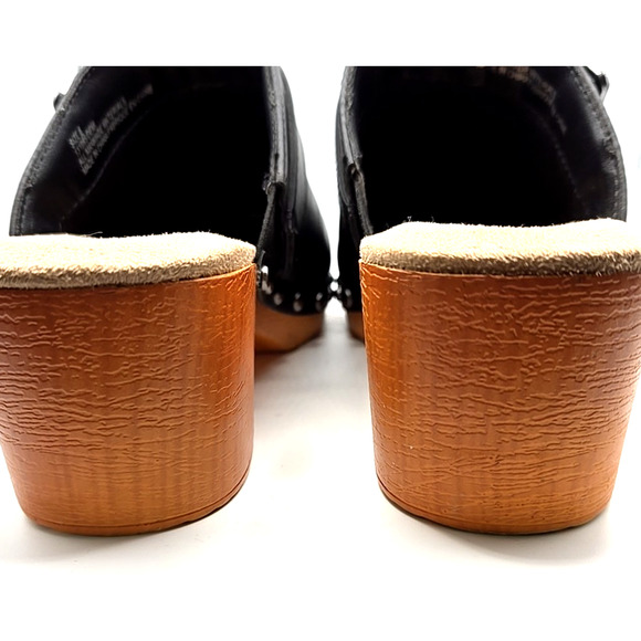 NWOT Maurices Demi Black Studded Clog Size 6 Slide On Wooden Block Heel 2 Inch - Picture 8 of 8